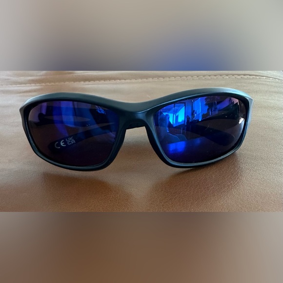 Duduma Polarized Sports Sunglasses - Picture 6 of 9